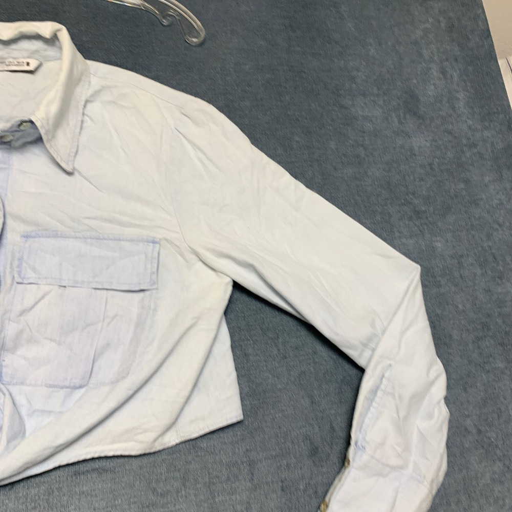 Zara Cropped Shirt Womens Small Light Blue Tie Front Utility Pockets Minimalist - Picture 5 of 16